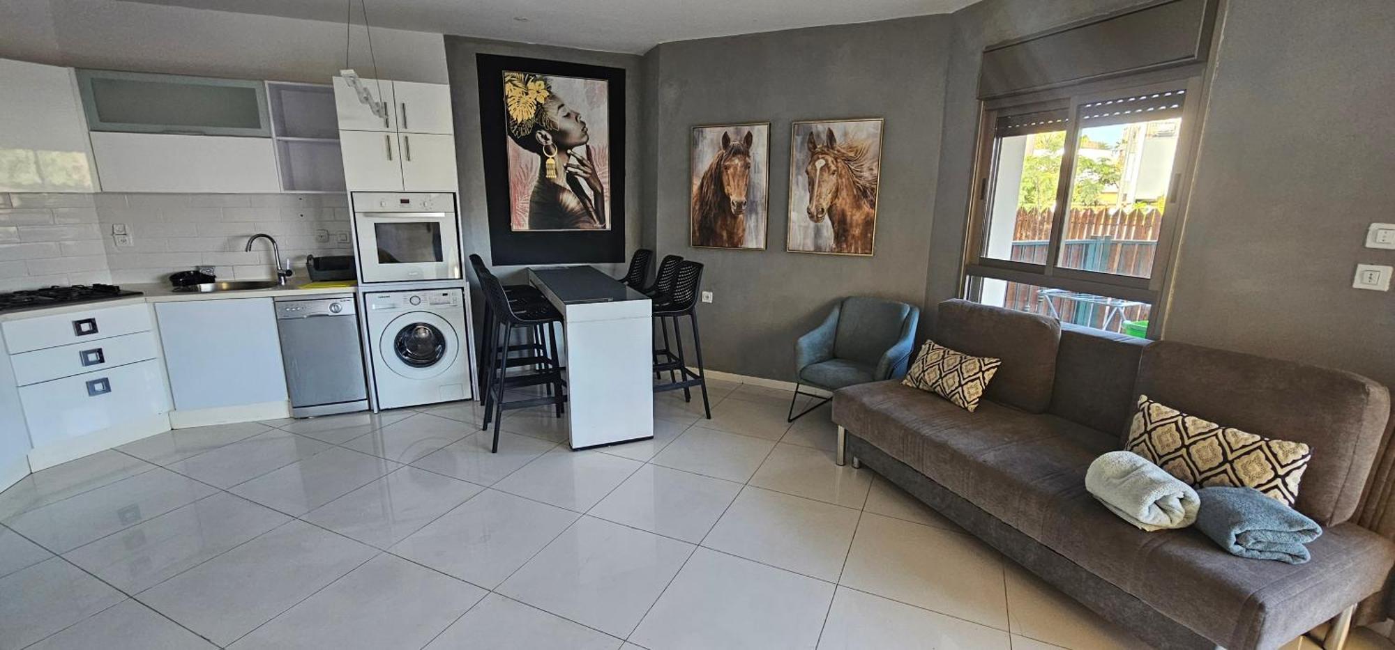 Amdar Apartment